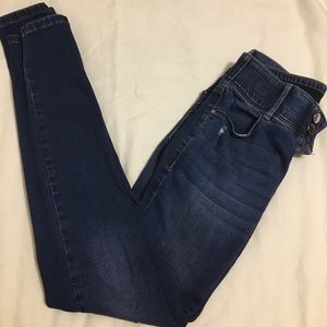 Straight Jeans